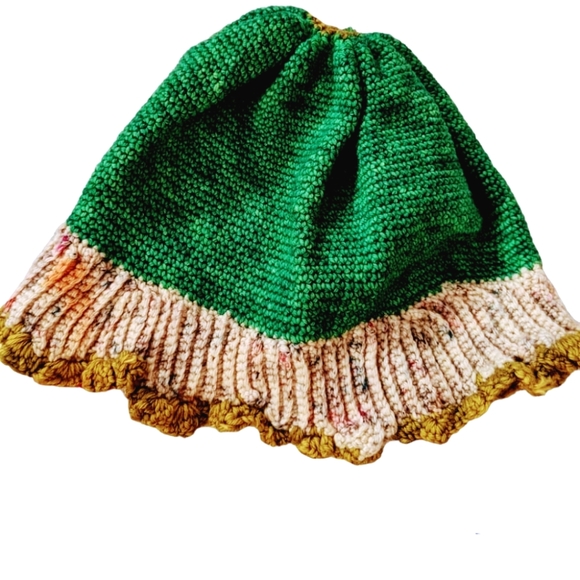 Handcrafted crochet soft beanie hat washable wool - Picture 5 of 15